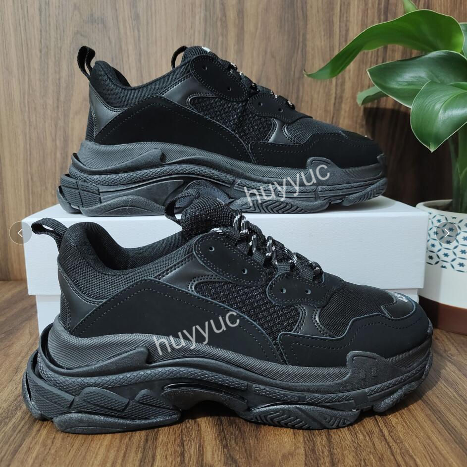 2021 Top Quality Paris Triple S Casual Shoes Mens Womens Track Black White Gym Red Grey Platform Lovers Trainer Sneakers 36-45, Customize
2021 Top Quality Paris Triple S Casual Shoes Mens Womens Track Black White Gym Red Grey Platform Lovers Trainer Sneakers 36-45, Customize