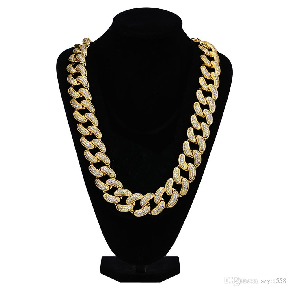 Iced Out Chains Hip Hop Big Diamond Necklace Micro Cubic Zirconia Copper Pendant Necklace Set With Diamonds 18k Gold Plating Cuba Chain
Iced Out Chains Hip Hop Big Diamond Necklace Micro Cubic Zirconia Copper Pendant Necklace Set With Diamonds 18k Gold Plating Cuba Chain