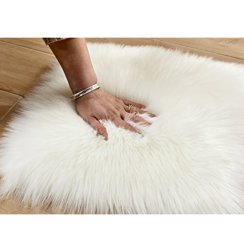 Artificial Wool Carpet Love Heart Shape Fur Rugs Living Room Bedroom Soft Mat Area Rugs Sheepskin Hairy Rug Shaggy Carpet