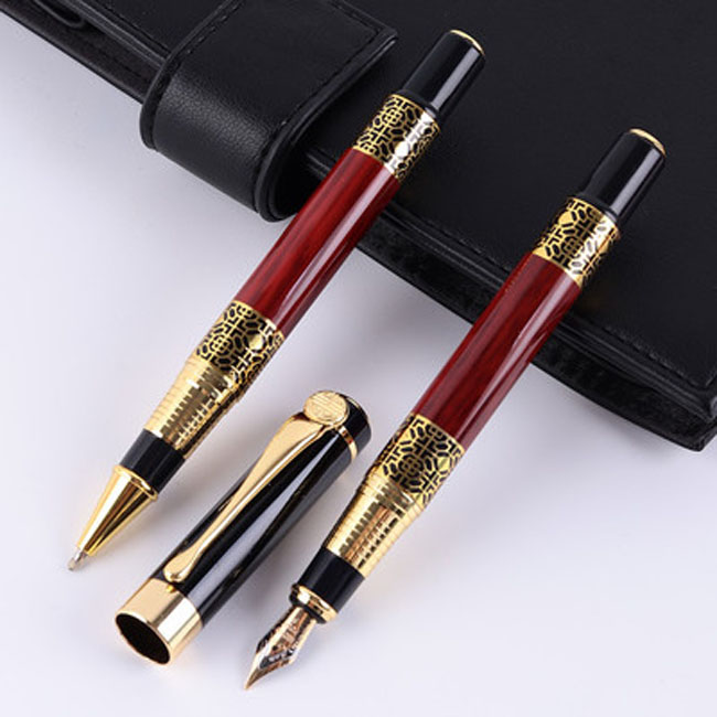 2020 2 style new Gift Pen Set High Quality Dragon Roller ball Pen Metal Ballpoint Pens for Gift, Red
2020 2 style new Gift Pen Set High Quality Dragon Roller ball Pen Metal Ballpoint Pens for Gift, Red