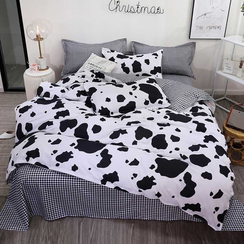 Bed linen Bedding Set Black Cow Curve Duvet Cover Flat Sheet Pillowcase Quilt Cover Full Queen King Size 3/4pcs Bedclothes, Jifouryk12011
Bed linen Bedding Set Black Cow Curve Duvet Cover Flat Sheet Pillowcase Quilt Cover Full Queen King Size 3/4pcs Bedclothes, Jifouryk12011