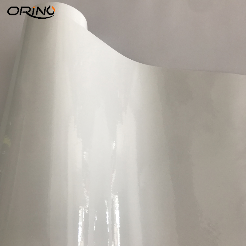 1.52x5/10/15/20/30M Glossy Black Vinyl Film Car Wraps With Air Bubble Free Shiny Red Vinyl Gloss White Wrapping Film