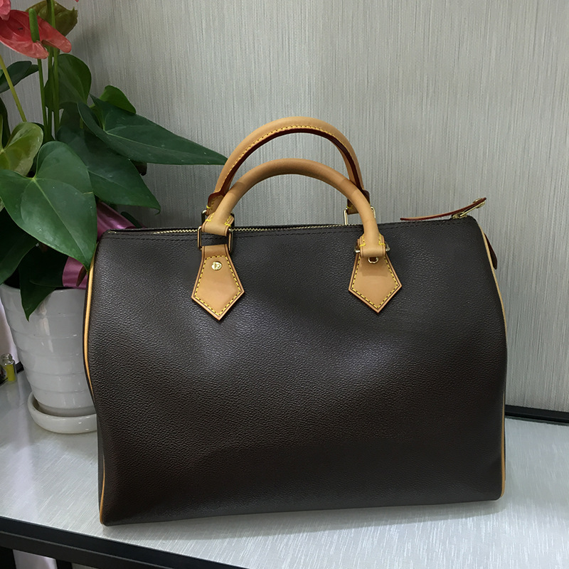 Women bag Classic Style Fashion bags women bag designer Shoulder Bags Lady Totes luxury handbags purses Shoulder speedy 25 30 35, Brown
Women bag Classic Style Fashion bags women bag designer Shoulder Bags Lady Totes luxury handbags purses Shoulder speedy 25 30 35, Brown
