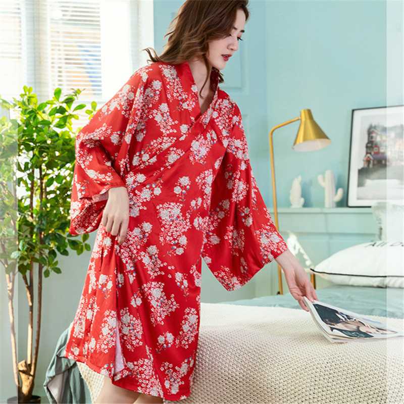 Japanese-style kimono summer ladies bathrobe printed bridal robes kimono 2020 new nightdress home service red nightgown pijamas, Sling
Japanese-style kimono summer ladies bathrobe printed bridal robes kimono 2020 new nightdress home service red nightgown pijamas, Sling
