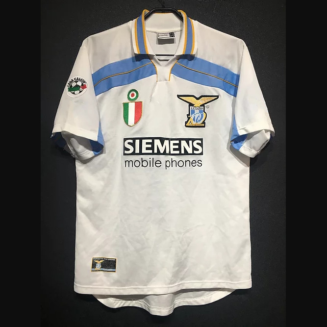 Retro Lazio 1998/00 Soccer Jerseys Nesta Nedved Vieri Salas Mancini Mihajlovic Simeone Inzaghi Veron Crespo Vintage Kit Classic Shirt, 99-00 centenary shirt phase 2 with patch
Retro Lazio 1998/00 Soccer Jerseys Nesta Nedved Vieri Salas Mancini Mihajlovic Simeone Inzaghi Veron Crespo Vintage Kit Classic Shirt, 99-00 centenary shirt phase 2 with patch