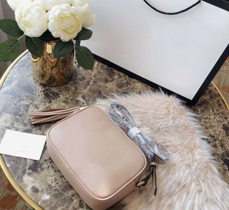 NEW A001 SOHO shoulder Bags Genuine Leather DISCO tassel zipper Shoulder bags women Crossbody bag handbag Come with Box free shipping, Pink
NEW A001 SOHO shoulder Bags Genuine Leather DISCO tassel zipper Shoulder bags women Crossbody bag handbag Come with Box free shipping, Pink
