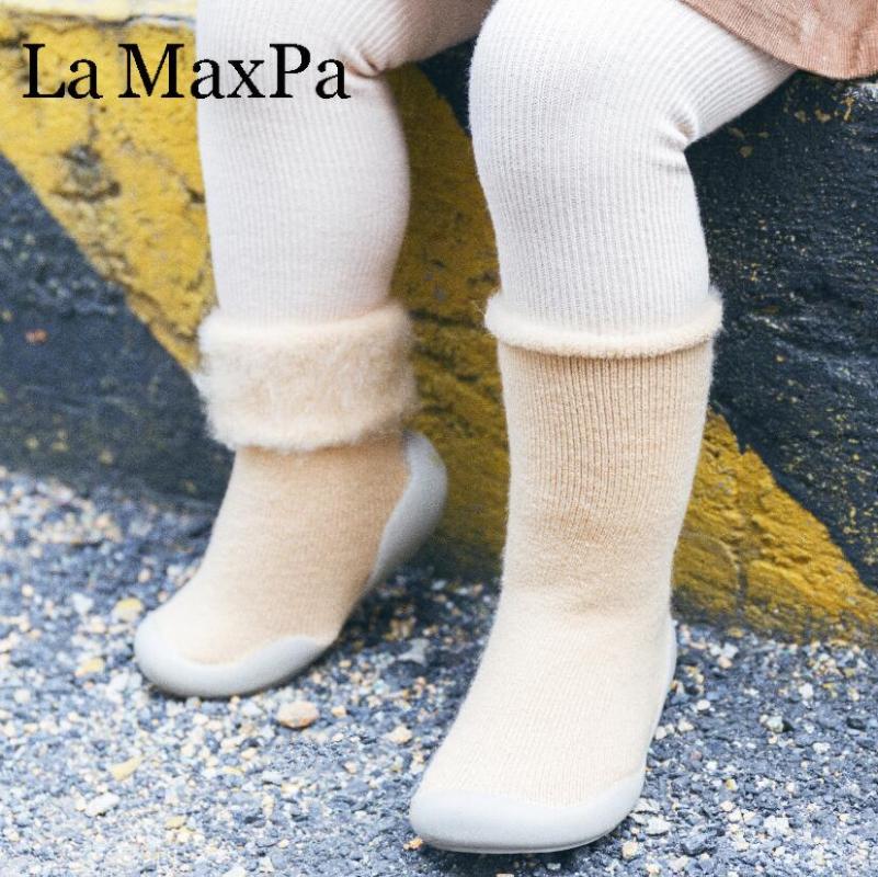 Kids Soft Rubber Sole Unisex Baby Shoes First Shoes Baby Shoe Knit Booties Anti-slip Walkers Toddler First Walker Girl, Purple
Kids Soft Rubber Sole Unisex Baby Shoes First Shoes Baby Shoe Knit Booties Anti-slip Walkers Toddler First Walker Girl, Purple
