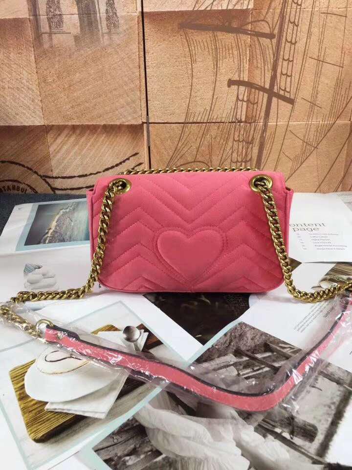 Fashion love wave pattern velvet handbag classic design element women's shoulder bag messenger bag chain bag 446744, Blue
Fashion love wave pattern velvet handbag classic design element women's shoulder bag messenger bag chain bag 446744, Blue