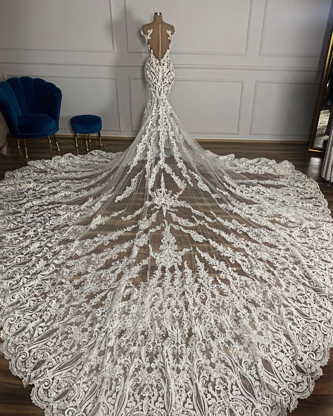 2020 Plus Size Arabic Aso Ebi Luxurious Vintage Mermaid Wedding Dresses Lace Beaded Sheer Neck Bridal Dresses Sexy Wedding Gowns ZJ103