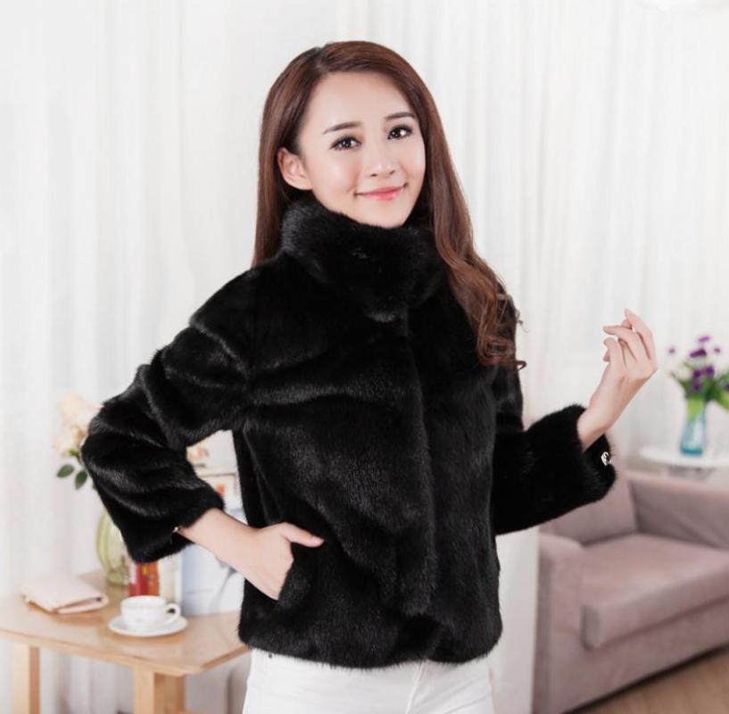 9Xl Black White Stand Collar Casual Short Section Large Size Coat Winter Autumn Female Small Jackats Man-Made Outwear S122
9Xl Black White Stand Collar Casual Short Section Large Size Coat Winter Autumn Female Small Jackats Man-Made Outwear S122