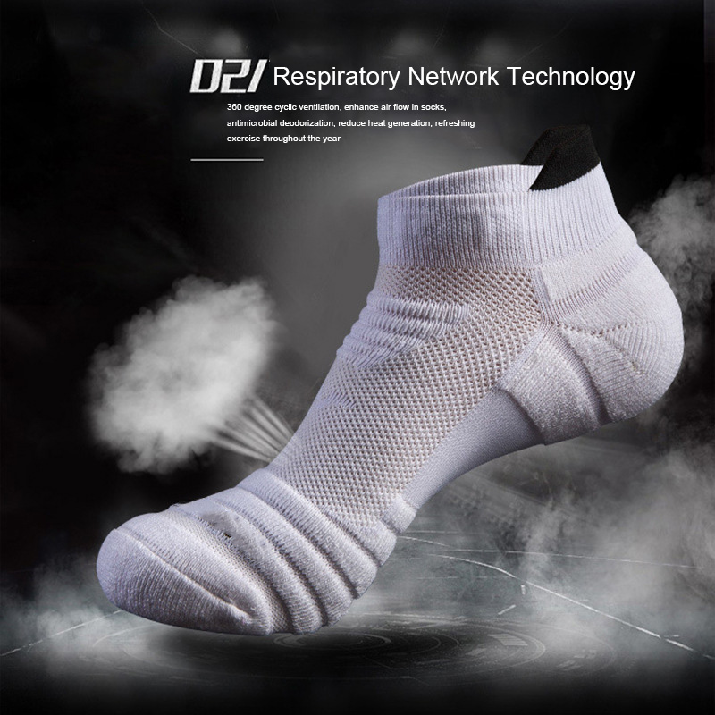 Men Running Basketball Sports Socks Breathable Anti-slip Sport Hiking Cycling Walking Outdoor Sock Cotton Athletic No Sweat Sock
Men Running Basketball Sports Socks Breathable Anti-slip Sport Hiking Cycling Walking Outdoor Sock Cotton Athletic No Sweat Sock