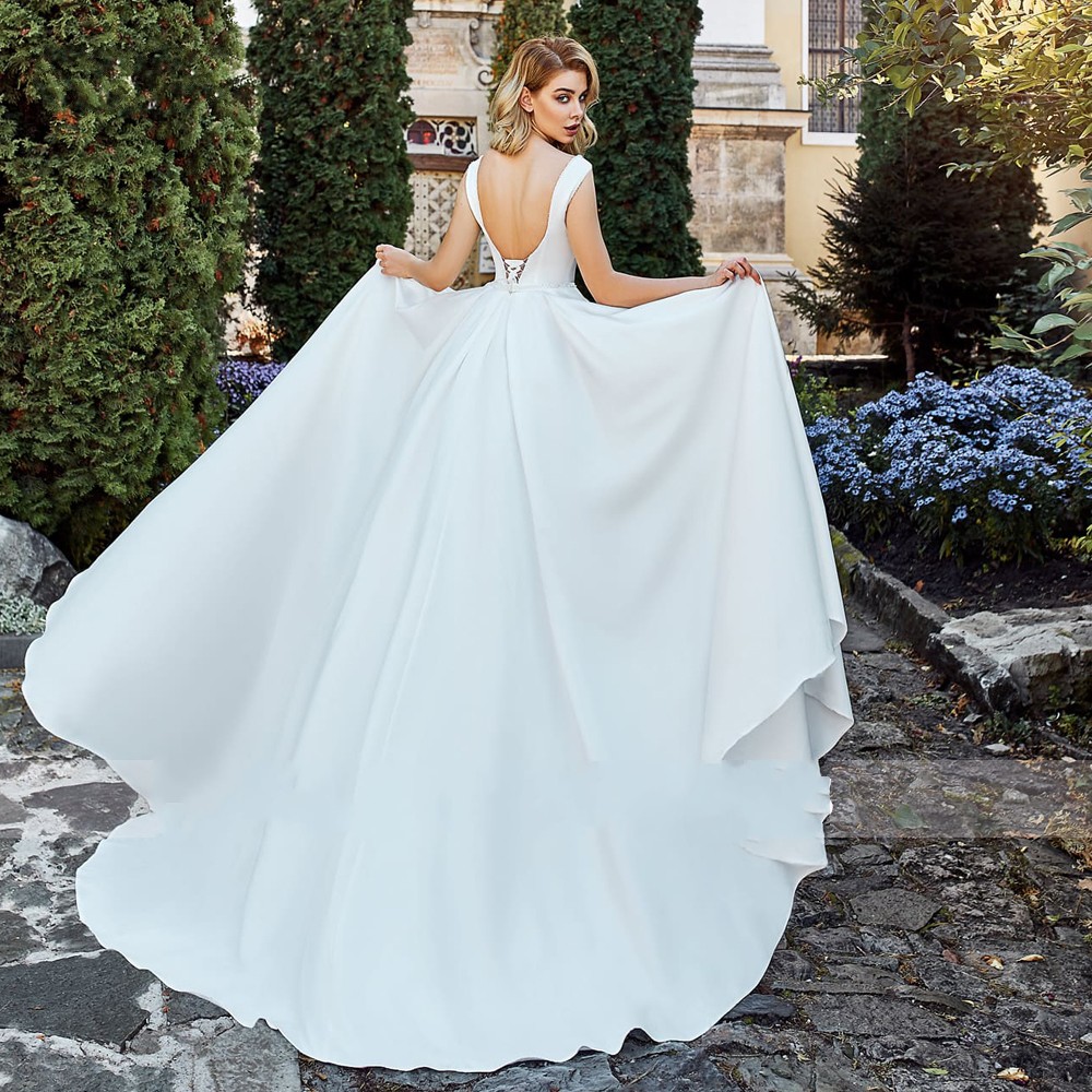 Sexy Backless V Neck Matte Satin A Line Wedding Dresses 2020 Lace Up Beaded Sashes Sweep Train Vintage Bridal Gowns vestidos de mariee