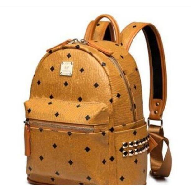 Side Rivets High quality classical famous backpack for women and wen Genuine Leather School Bags Weekend bag Shoulder handbag free shipping, Yellow
Side Rivets High quality classical famous backpack for women and wen Genuine Leather School Bags Weekend bag Shoulder handbag free shipping, Yellow