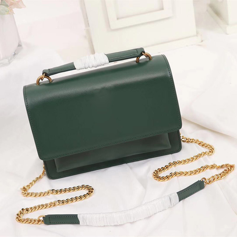Designer luxury handbags purses Sunset chain wallet womens luxury designer bag handbags Sunset tote Bag fashion crossbody bag women wallets, Black gold chain
Designer luxury handbags purses Sunset chain wallet womens luxury designer bag handbags Sunset tote Bag fashion crossbody bag women wallets, Black gold chain