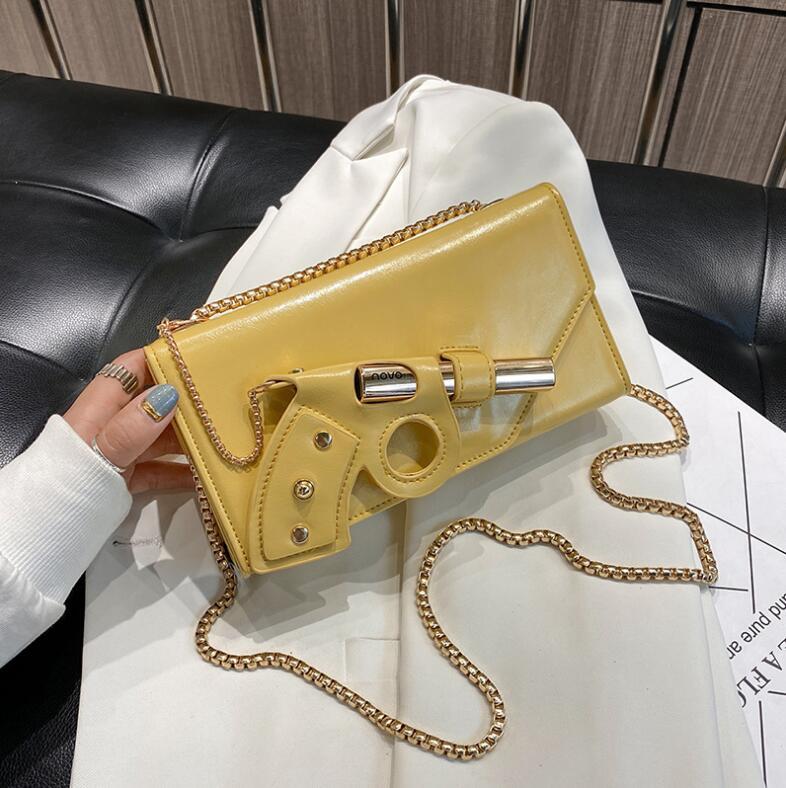 factory wholesale women handbag street fashion rivets women chain bag solid color leather shoulder bag personality chain women messenger bag, Black;red
factory wholesale women handbag street fashion rivets women chain bag solid color leather shoulder bag personality chain women messenger bag, Black;red