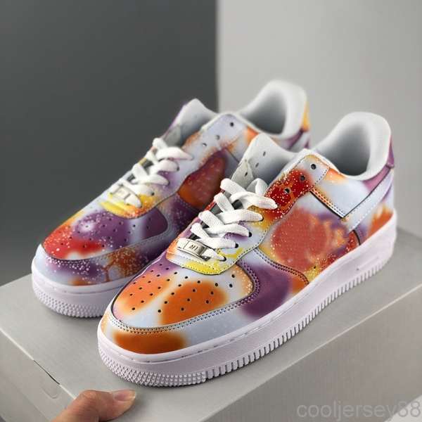 Fashion Low Mens Running Shoes Graffiti print Black White Skateboard Designer Sports Sneakers Dunk one Sports 1 07 Trainers des Chaussures
Fashion Low Mens Running Shoes Graffiti print Black White Skateboard Designer Sports Sneakers Dunk one Sports 1 07 Trainers des Chaussures