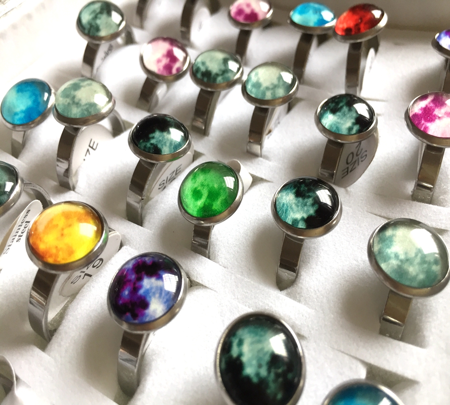 lots 36pcs Silver moon style dark night Stainless Steel Ring Quality Men Women Finger Ring Wholesale Jewelry
lots 36pcs Silver moon style dark night Stainless Steel Ring Quality Men Women Finger Ring Wholesale Jewelry