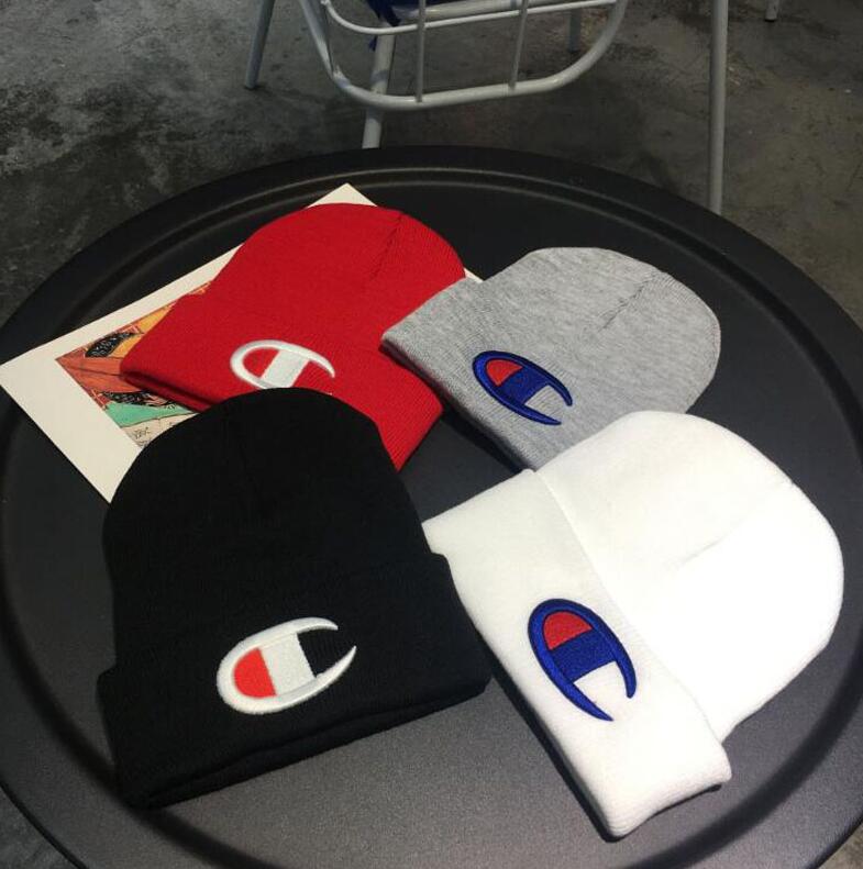 Men women's winter beanie men hat casual knitted caps hats men sports cap black grey white yellow hight quality skull caps L0543
Men women's winter beanie men hat casual knitted caps hats men sports cap black grey white yellow hight quality skull caps L0543