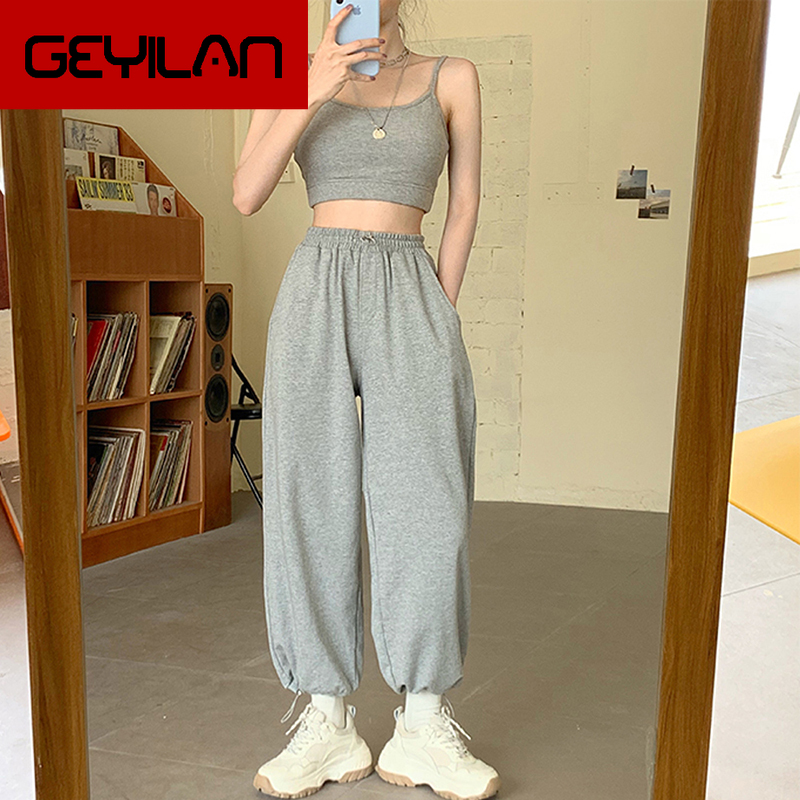 Sweat Pants Korean Style Loose Jogging Sweatpants Women 's Grey High Waist Joggers Pants 2020 New Harun Trousers Casual Fashion, Grey top
Sweat Pants Korean Style Loose Jogging Sweatpants Women 's Grey High Waist Joggers Pants 2020 New Harun Trousers Casual Fashion, Grey top