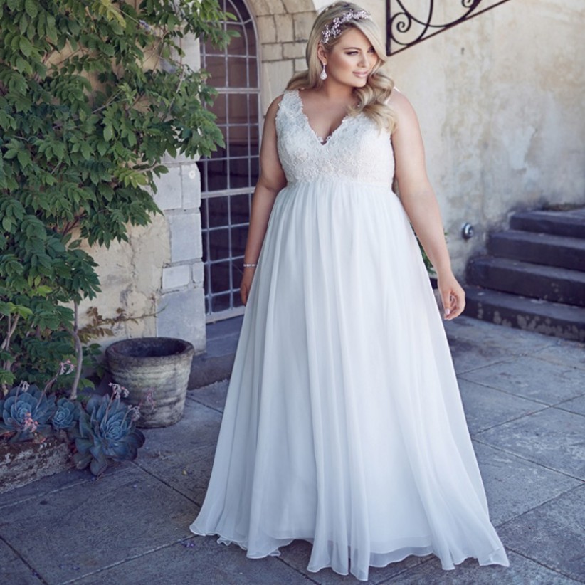 Classic V-neck Sleeveless Plus Size Wedding Dress Elegant Appliqued Robe de Mariage 2020 Vestidos de novia Chiffon Bridal Gown