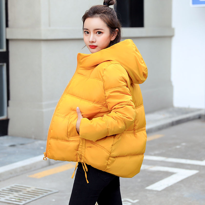 Winter Coat 2020 New Fashion Women Parkas Cotton padded Hooded Short Outerwear Plus size Casual Female Jacket Warm Thicken Coats, Red
Winter Coat 2020 New Fashion Women Parkas Cotton padded Hooded Short Outerwear Plus size Casual Female Jacket Warm Thicken Coats, Red