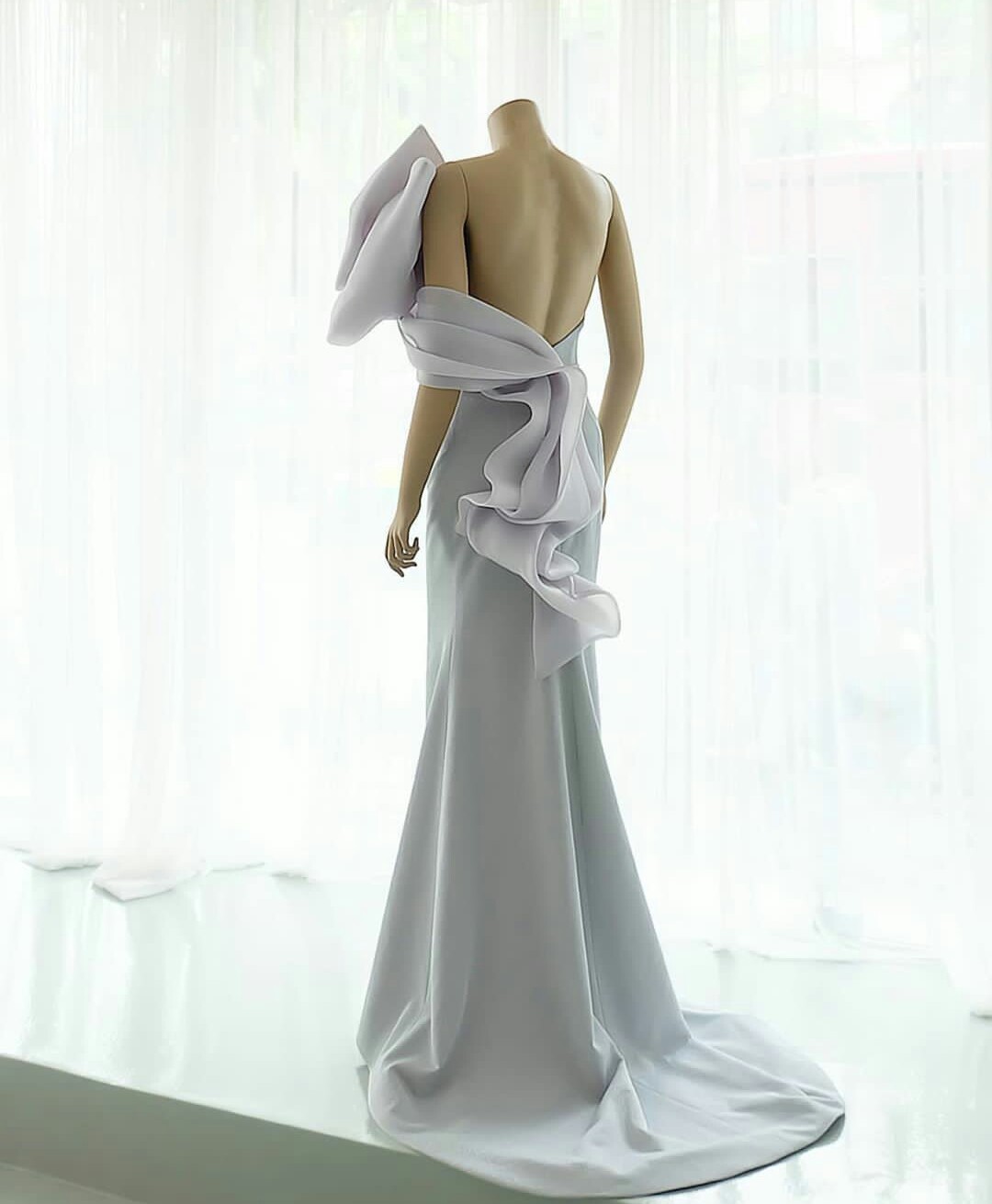 Light Blue Mermaid 2020 Prom Dresses Pleats Big Bow Neck Backless Evening Gown Glitter Satin Arabic Formal Party Dress