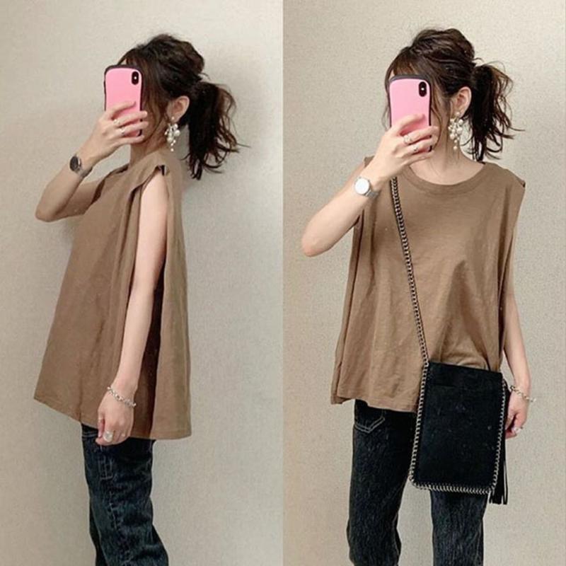 Women T-Shirt Brown Casual Tops Korean Janpanese 2020 Fashion Female Tee T-shirts Sleeveless Loose Style Summer T-shirts
Women T-Shirt Brown Casual Tops Korean Janpanese 2020 Fashion Female Tee T-shirts Sleeveless Loose Style Summer T-shirts