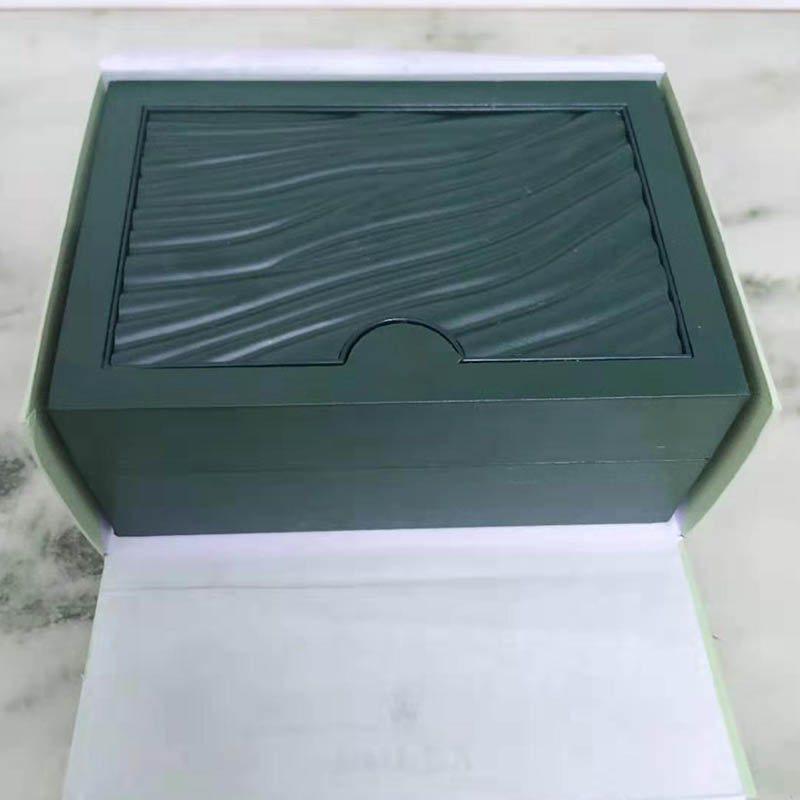 Top Luxury Watch Green Box Paper Bags Certificate Original Boxes Men Mens Woman Womens Watches Gift Box
Top Luxury Watch Green Box Paper Bags Certificate Original Boxes Men Mens Woman Womens Watches Gift Box