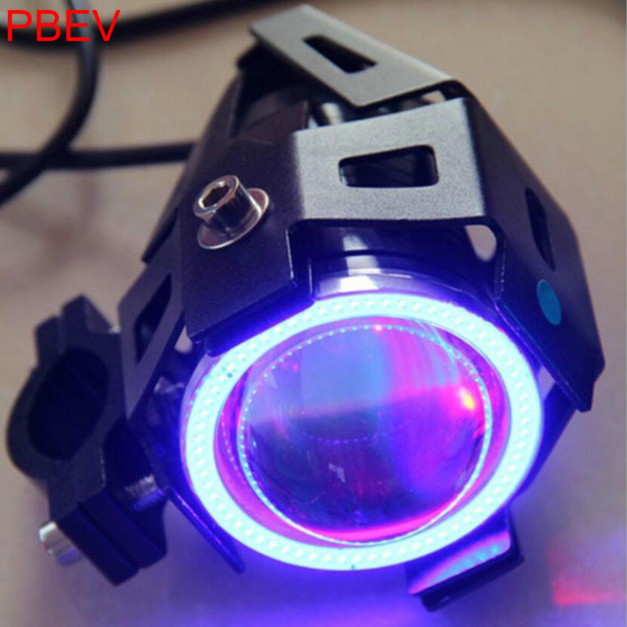 External spotlight electric scooter led light motorcycle glare led headlight angel eye u7 laser headlight super bright 
External spotlight electric scooter led light motorcycle glare led headlight angel eye u7 laser headlight super bright