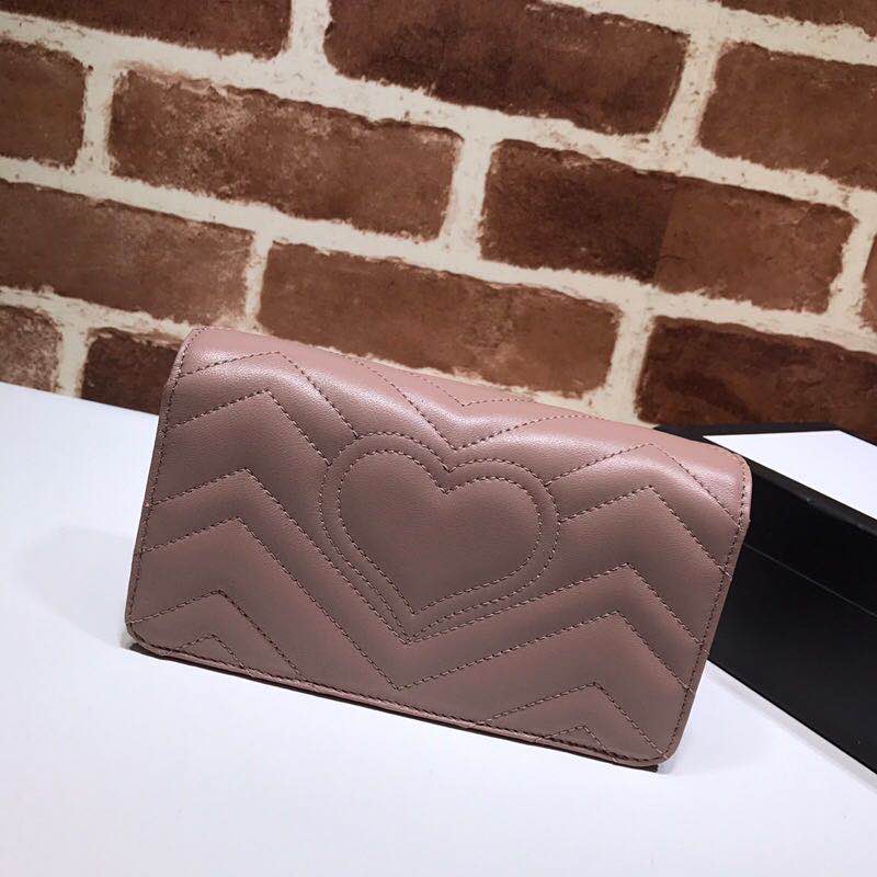 Luxurys Designers Bags famous fashion brand long female mini shoulder bag high quality insect willow nail purse love car suture luxury 488426 18*10*5cm, Red
Luxurys Designers Bags famous fashion brand long female mini shoulder bag high quality insect willow nail purse love car suture luxury 488426 18*10*5cm, Red
