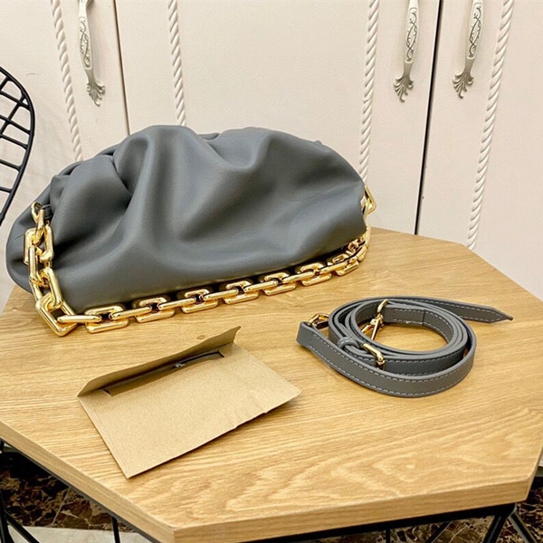 2021 fashion bags high sense personalized exquisite thick Plain chain cloud bag armpit net red same fashions versatile one shoulder women handbag, Make up the difference
2021 fashion bags high sense personalized exquisite thick Plain chain cloud bag armpit net red same fashions versatile one shoulder women handbag, Make up the difference