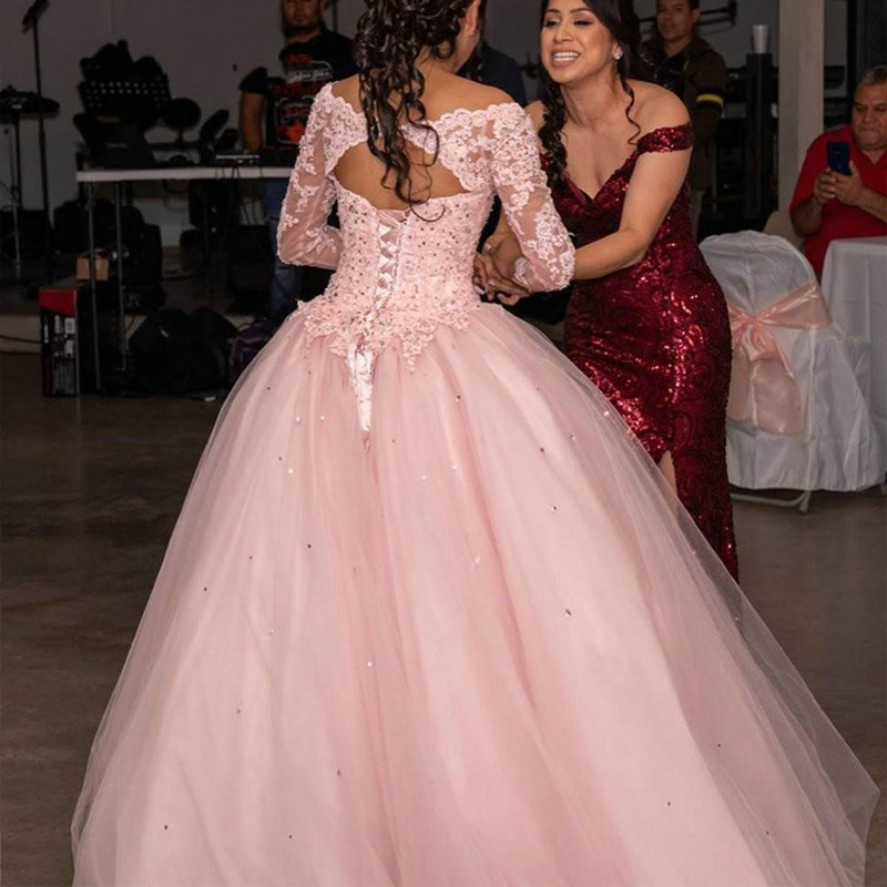 Classic Blush Long Sleeves Quinceanera Dresses Off Shoulder Lace Beaded Sequins Keyhole Backless Prom Graduation Pageant Dresses