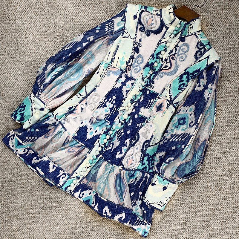 2020 autumn new fashion personality women' style retro print lantern sleeves single-breasted mini dress, As show picture
2020 autumn new fashion personality women' style retro print lantern sleeves single-breasted mini dress, As show picture