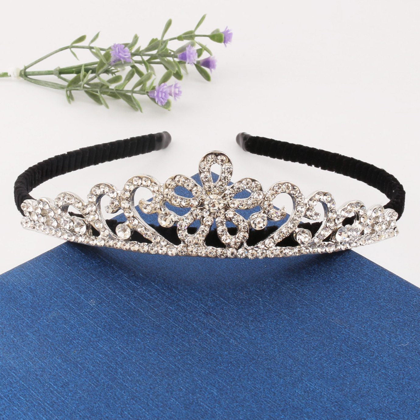 Retro Royal Blue Wedding Crown Tiara Headdress For Prom Quinceanera Party Wear Crystal Beaded Updo Half Hair Ornaments Bridal Jewelry 2020