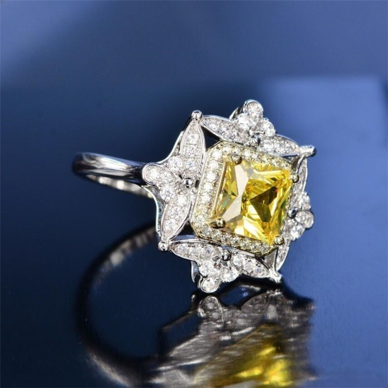 2020 New Arrival Hot Sale Unique Luxury Jewelry 925 Sterling Silver Princess Cut Yellow Topaz CZ Diamond Party Women Wedding Band Ring Gift