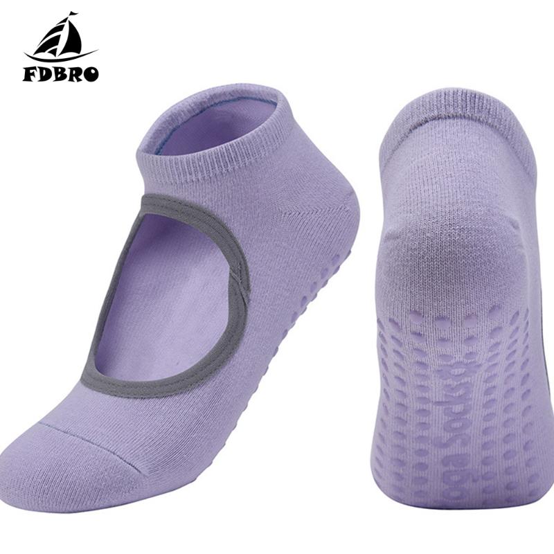 FDBRO Women Yoga Socks Hot Breathable Anti-friction Silicone Non Slip Pilates Breathable Sports Dance Socks Slippers with Grips, Beige
FDBRO Women Yoga Socks Hot Breathable Anti-friction Silicone Non Slip Pilates Breathable Sports Dance Socks Slippers with Grips, Beige