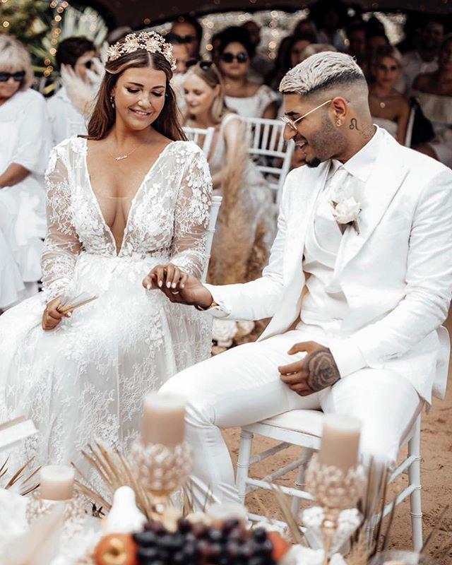 Plus Size Country Wedding Dresses 2020 Long Sleeves V Neck Lace Bridal Gowns A Line vestido de novia