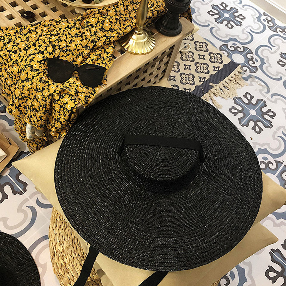 Large Brim Wheat Straw Hat Summer Hats For Women 10cm/15cm/18cm Brim With Black&White Ribbon Beach Cap Boater Flat Top Sun Hat Y200716