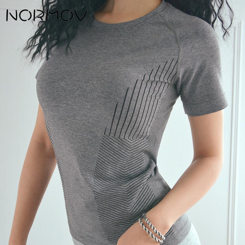 NORMOV Fitness Women Breathable Sport Shirt Women Gym Running Top Shirts Short Sleeve Yoga Workout Tops Training Shirts, Purple
NORMOV Fitness Women Breathable Sport Shirt Women Gym Running Top Shirts Short Sleeve Yoga Workout Tops Training Shirts, Purple