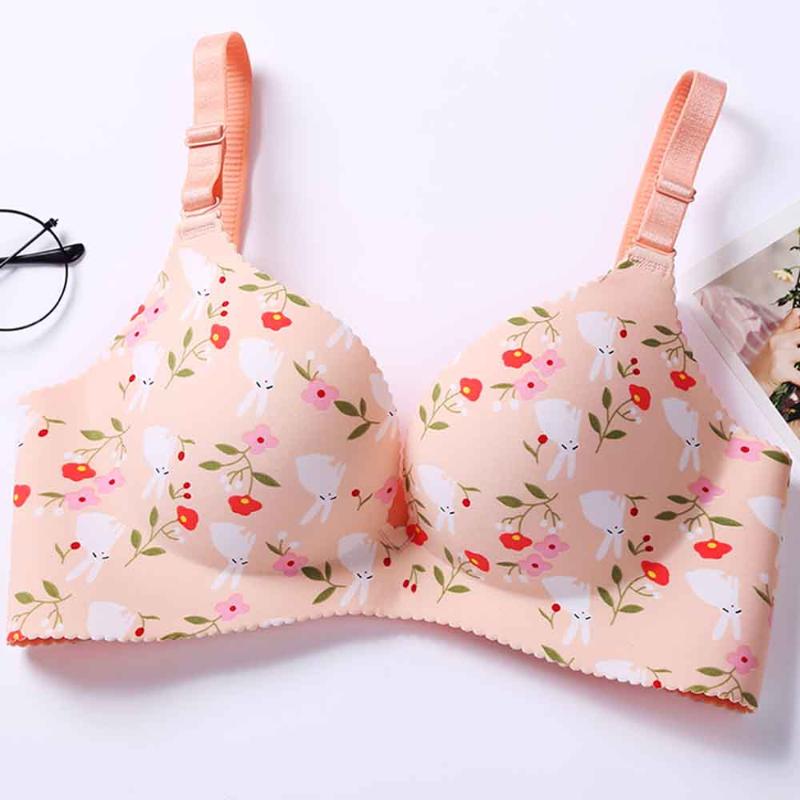 Cute Cartoon Young Girl Fashion Seamless Bras Sexy Push Up Bra Comfortable Wireless Padded Bralette Underwear BH, Black 
Cute Cartoon Young Girl Fashion Seamless Bras Sexy Push Up Bra Comfortable Wireless Padded Bralette Underwear BH, Black