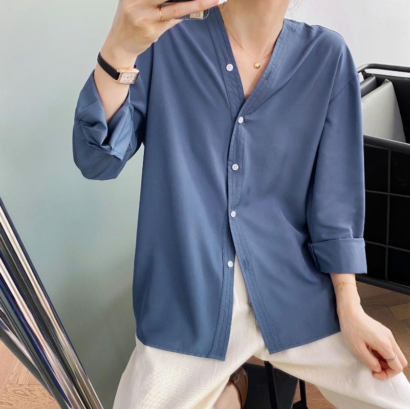 Autumn 2020 New Fashion Blouse Women's Korean Style V-neck Loose Long Sleeve Shirts 5 Colors, Blue
Autumn 2020 New Fashion Blouse Women's Korean Style V-neck Loose Long Sleeve Shirts 5 Colors, Blue