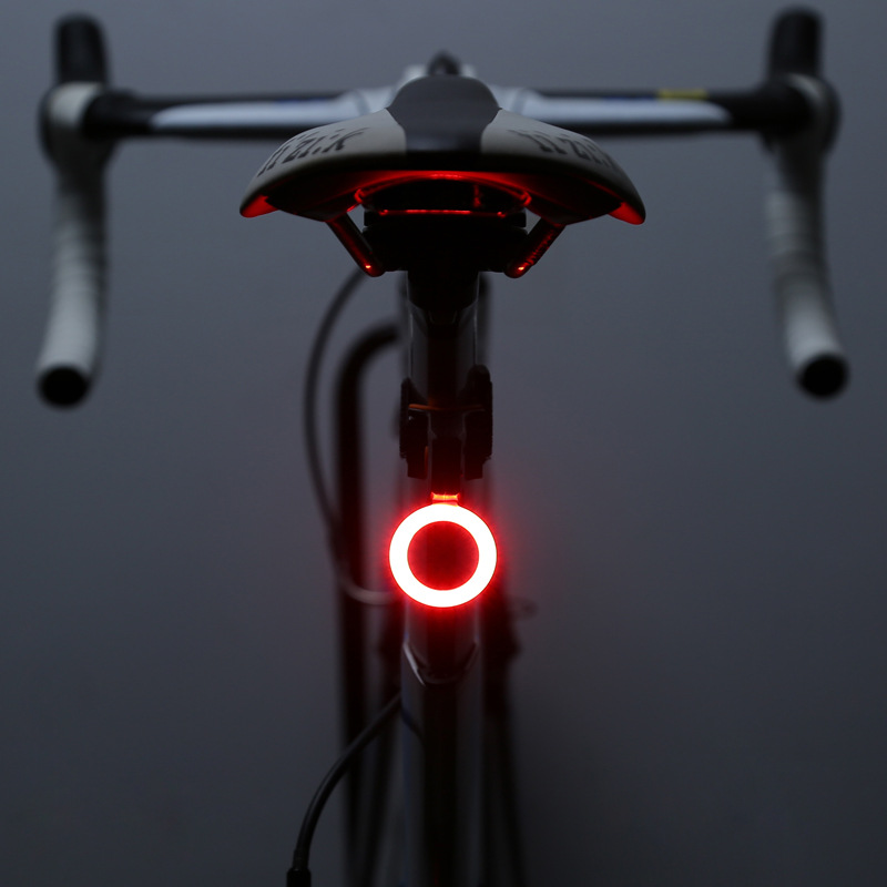 Multiple lighting modes, bicycle lights, USB rechargeable LED lights, rear seat flash, for mountain bike taillight accessories
Multiple lighting modes, bicycle lights, USB rechargeable LED lights, rear seat flash, for mountain bike taillight accessories