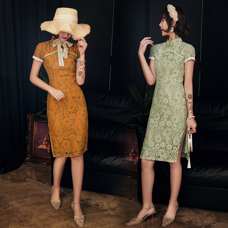 Chinese Lady Lace Knee Length Cheongsam Big Size S-3XL Summer Elegant Slim Short Sleeve beading lace Qipao Vestidos
Chinese Lady Lace Knee Length Cheongsam Big Size S-3XL Summer Elegant Slim Short Sleeve beading lace Qipao Vestidos