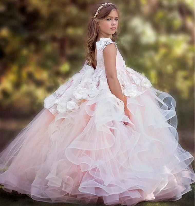 2020 Lovely Baby Flower Girls Dresses Tiered Skirts Lace 3D Floral Girl Pageant Dress V Neck Floor Length Girls Formal Gowns, Beige
2020 Lovely Baby Flower Girls Dresses Tiered Skirts Lace 3D Floral Girl Pageant Dress V Neck Floor Length Girls Formal Gowns, Beige