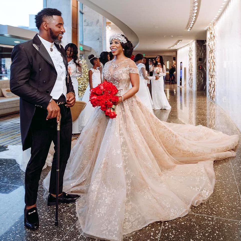 Beaded Champagne Lace Wedding Dresses Sheer Bateau Neck Appliqued Bridal Gowns Cathedral Train Tulle Robe De Marie