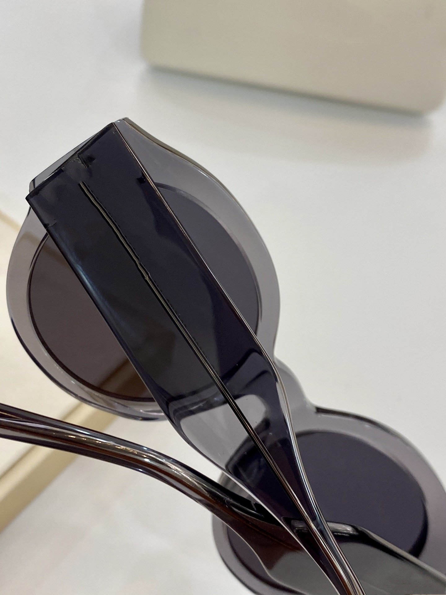 2020 new fashion frame is suitable for all kinds of face, light and comfortable eyeglass frame, full set of 5-color glasses VE4380