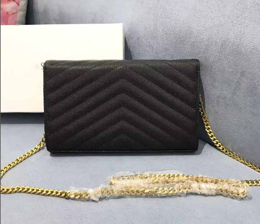 fashion designer shoulder bag female sheepskin crossbodybag envelopebags high quality handbag, Red
fashion designer shoulder bag female sheepskin crossbodybag envelopebags high quality handbag, Red
