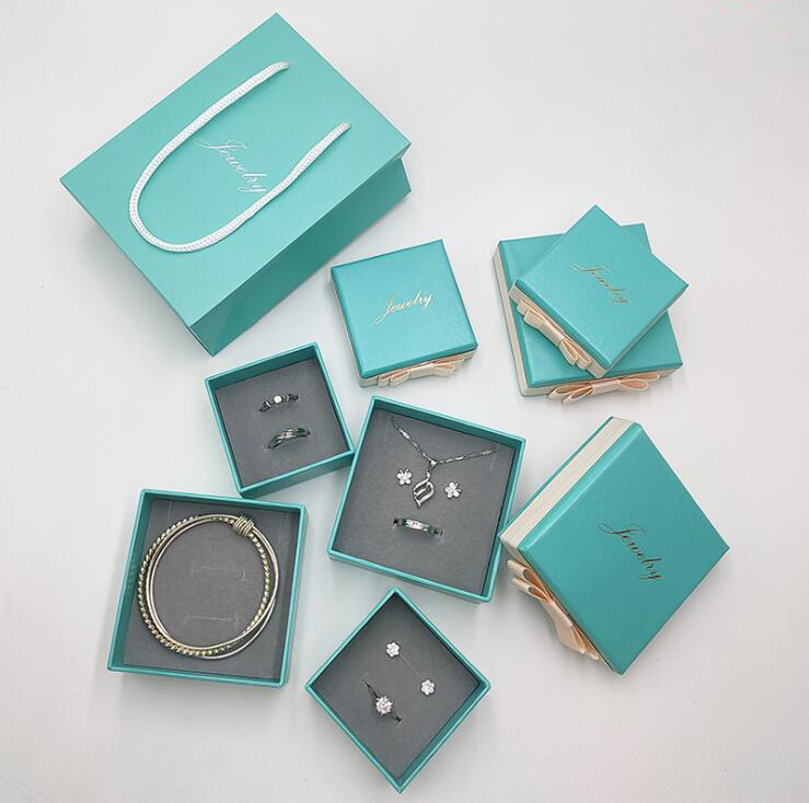 Super Quality Fashion Jewelry Boxes Packaging Set For Charms Necklaces Earrings Sier Rings Original Blue Box Womens Gift Bags Free shipping