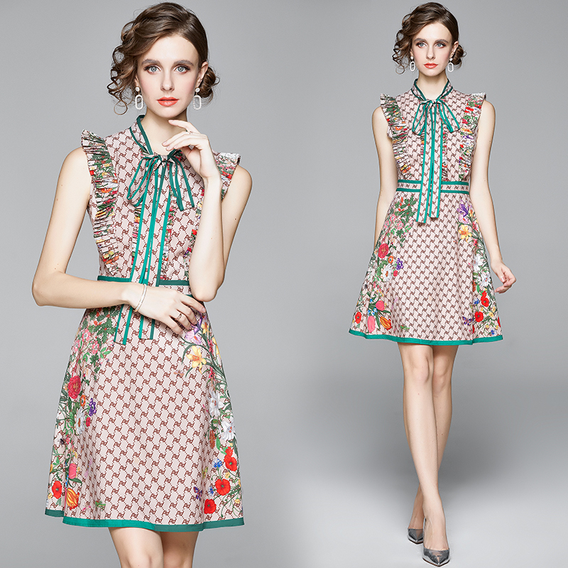 Summer Runway Vintage Floral Print Ruffled Bow Tie Neck Sleeveless Button Front Women Ladies Casual Party Beach Work A-Line Midi Dress, Multi
Summer Runway Vintage Floral Print Ruffled Bow Tie Neck Sleeveless Button Front Women Ladies Casual Party Beach Work A-Line Midi Dress, Multi