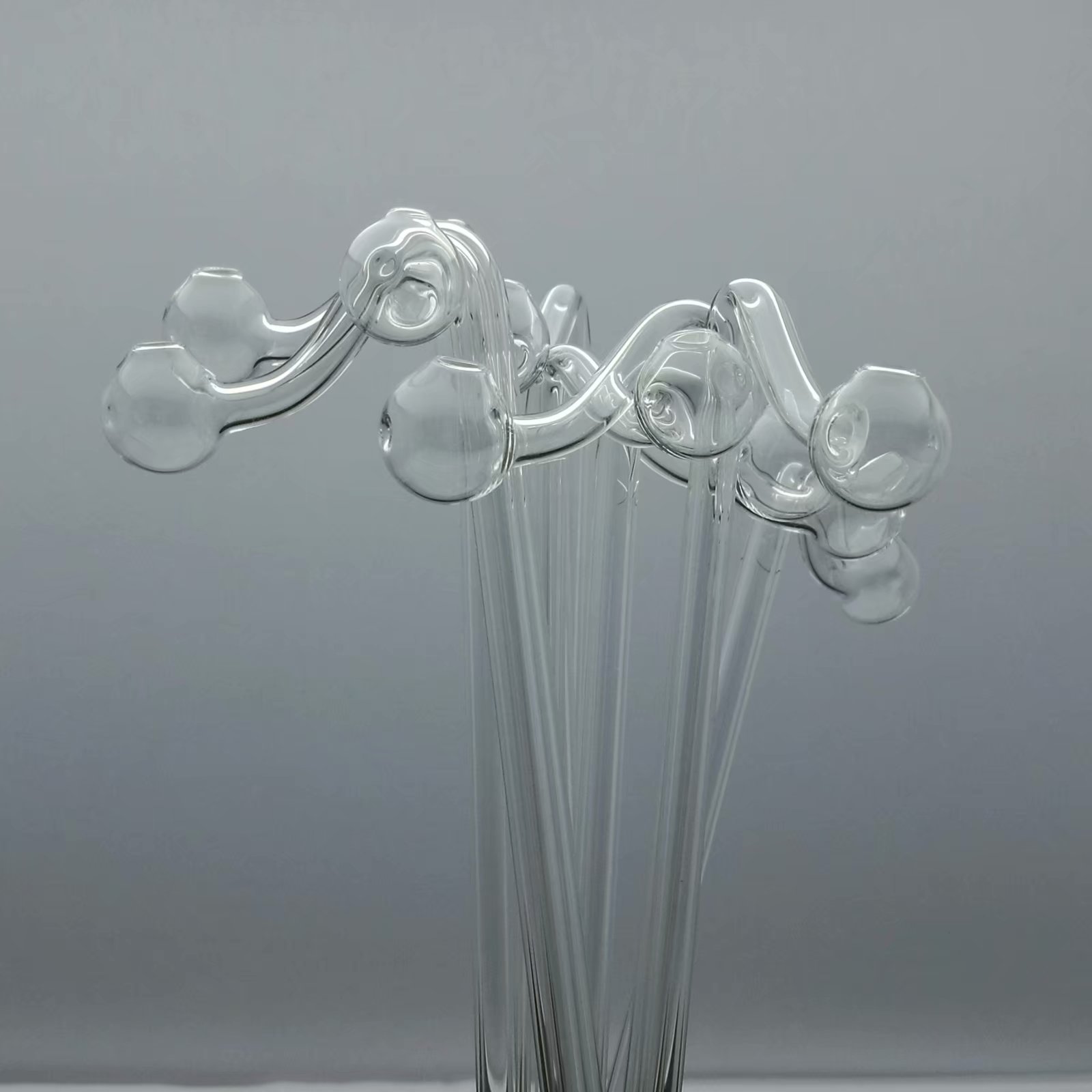 Europe and Americaglass pipe bubbler smoking pipe water Glass bong Thin glass long curved pot
Europe and Americaglass pipe bubbler smoking pipe water Glass bong Thin glass long curved pot